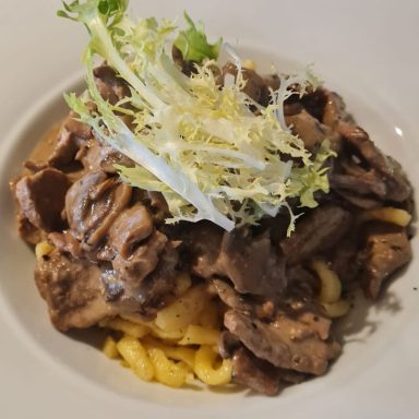 Kalbsgeschetzeltes, Papardelle Bild Kalbsgeschetzeltes, Papardelle